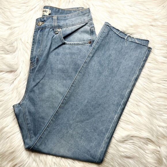 Great Smoky High Waisted Straight Leg Jeans Light Wash Size 11 - Picture 1 of 3